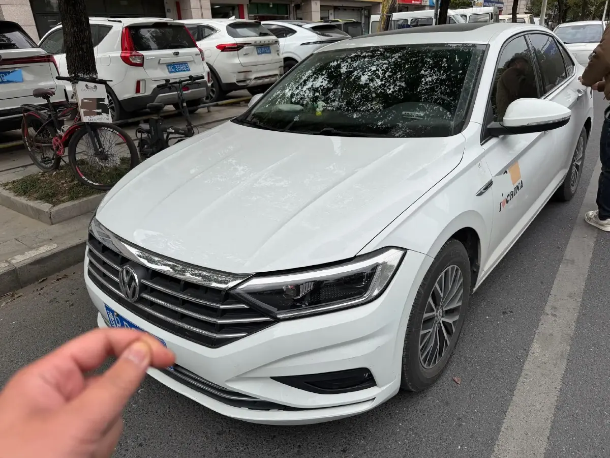 2019 Volkswagen Tharu 1.4T 150HP L4 7DCT