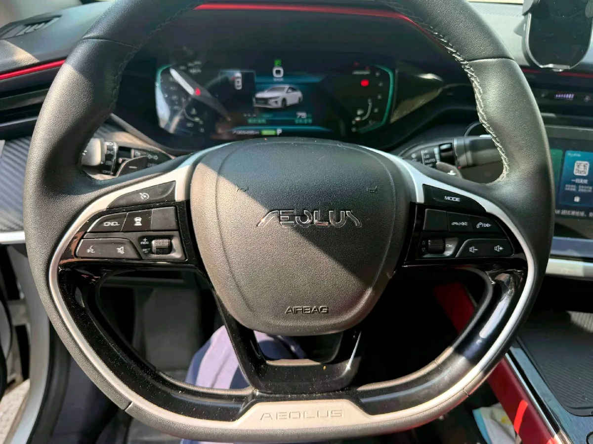 2021 DongFeng Aeolus YiXuan MAX 1.5T 190HP L4 7DCT,autocango,china used car exporter,china ev exporter,chinese used car exporter,chinese used ev exporter