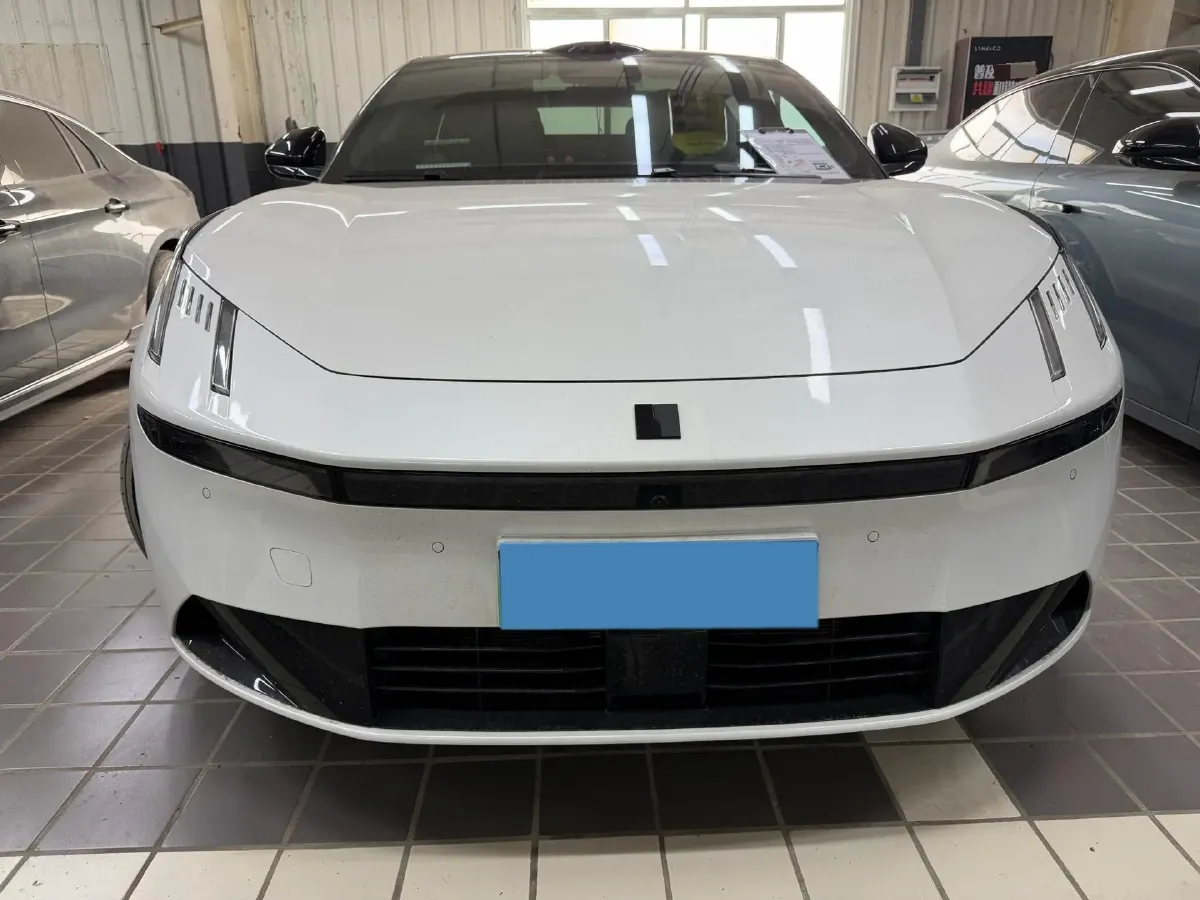 2025 LYNK&CO 10 EM-P 1.5T 163HP L4 3DHT PHEV,autocango,china used car exporter,china ev exporter,chinese used car exporter,chinese used ev exporter