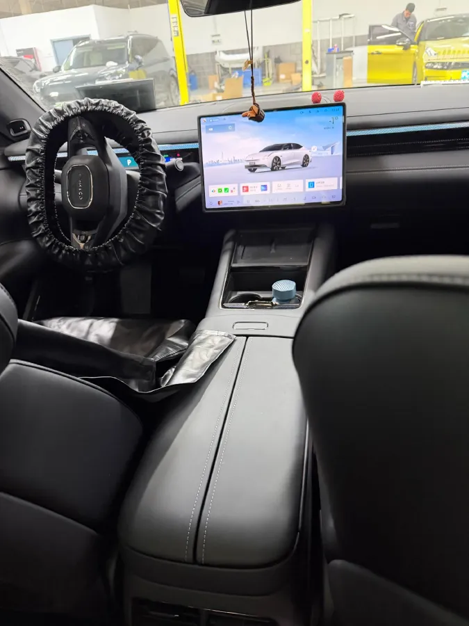 2025 LYNK&CO 10 EM-P 1.5T 163HP L4 3DHT PHEV,autocango,china used car exporter,china ev exporter,chinese used car exporter,chinese used ev exporter