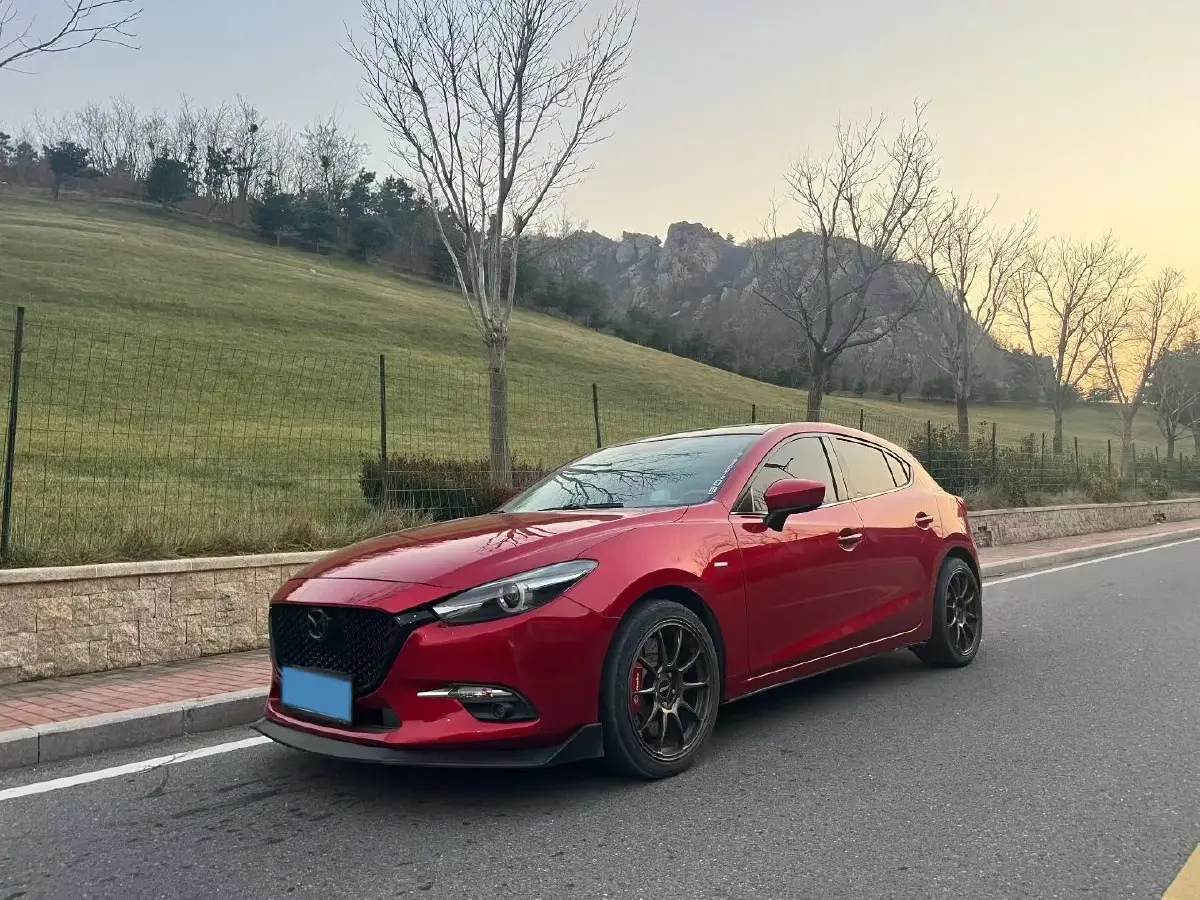 2019 Mazda 3 Axela 2.0L 158HP L4 6AT