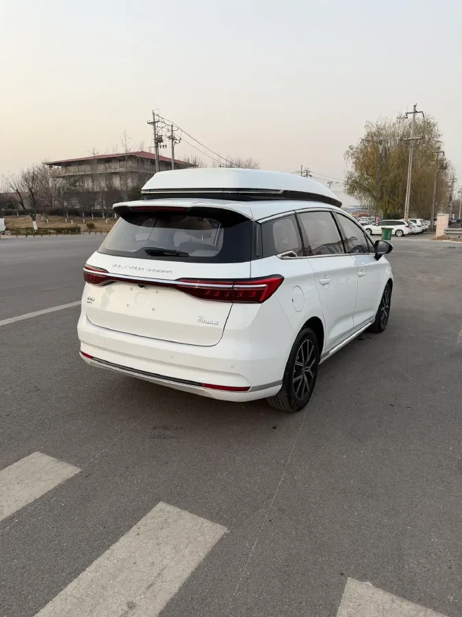 2022 Skyworth HT-i 1.5L 110HP L4 E-CVT PHEV 21.68KWH,autocango,china used car exporter,china ev exporter,chinese used car exporter,chinese used ev exporter