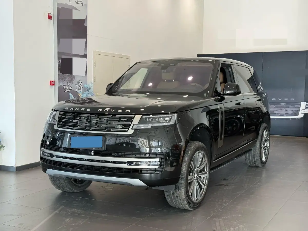 2025 Land Rover Range Rover 3.0T 400HP L6 8AT