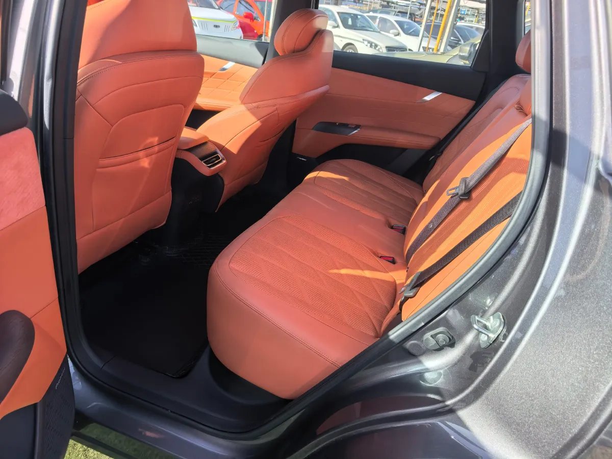 2025 ChangAn CS75 Plus 1.5T 192HP L4 8AT,autocango,china used car exporter,china ev exporter,chinese used car exporter,chinese used ev exporter