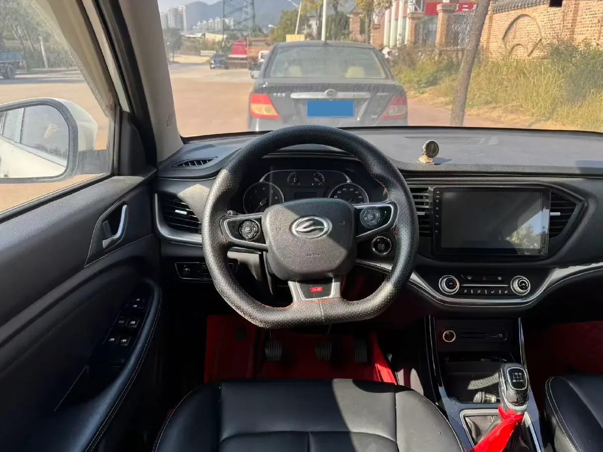 2017 Landwind X2 1.6L 125HP L4 5MT,autocango,china used car exporter,china ev exporter,chinese used car exporter,chinese used ev exporter