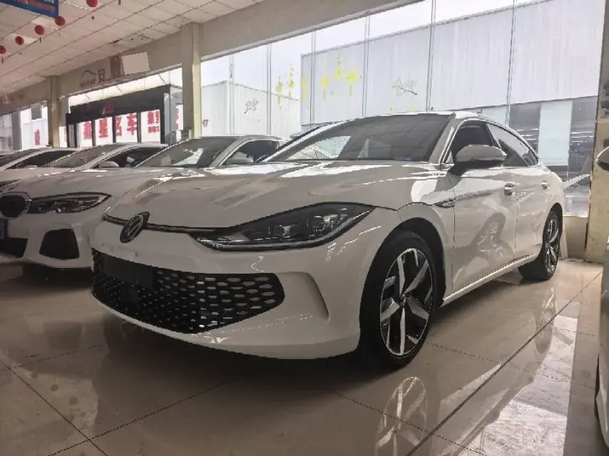 2022 Exceed TXL 2.0T 261HP L4 7DCT