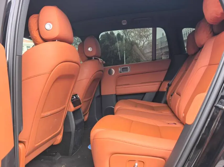 2024 Li L6 Range Extended 154HP L4 REEV 36.8KWH,autocango,china used car exporter,china ev exporter,chinese used car exporter,chinese used ev exporter