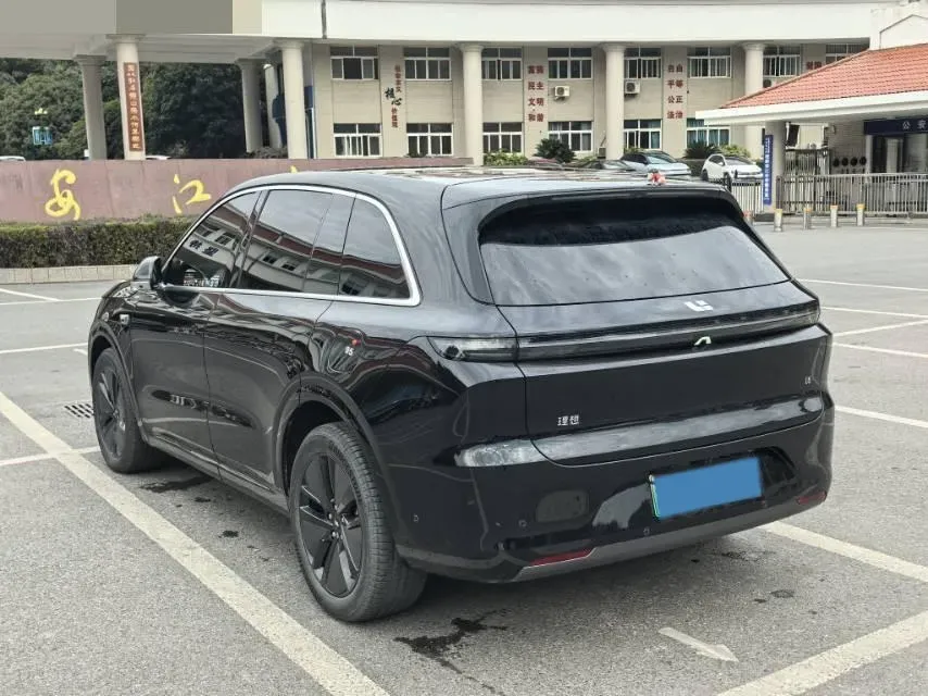 2024 Li L6 Range Extended 154HP L4 REEV 36.8KWH,autocango,china used car exporter,china ev exporter,chinese used car exporter,chinese used ev exporter