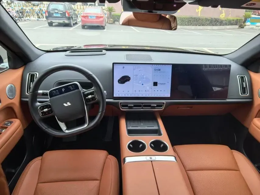 2024 Li L6 Range Extended 154HP L4 REEV 36.8KWH,autocango,china used car exporter,china ev exporter,chinese used car exporter,chinese used ev exporter