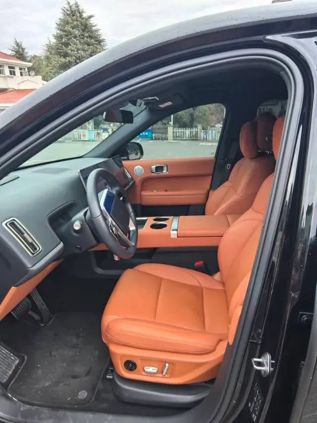 2024 Li L6 Range Extended 154HP L4 REEV 36.8KWH,autocango,china used car exporter,china ev exporter,chinese used car exporter,chinese used ev exporter