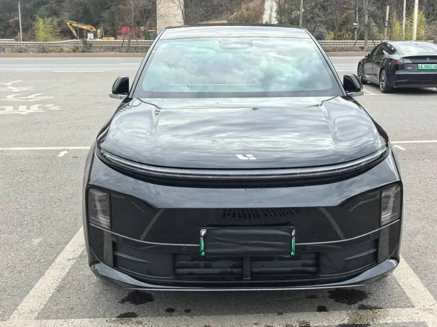 2024 Li L6 Range Extended 154HP L4 REEV 36.8KWH,autocango,china used car exporter,china ev exporter,chinese used car exporter,chinese used ev exporter