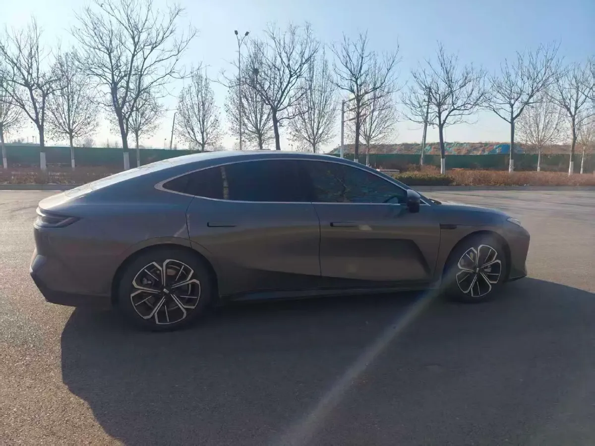 2025 MAXUS InterstellarX 2.5T 224HP L4 8AT,autocango,china used car exporter,china ev exporter,chinese used car exporter,chinese used ev exporter