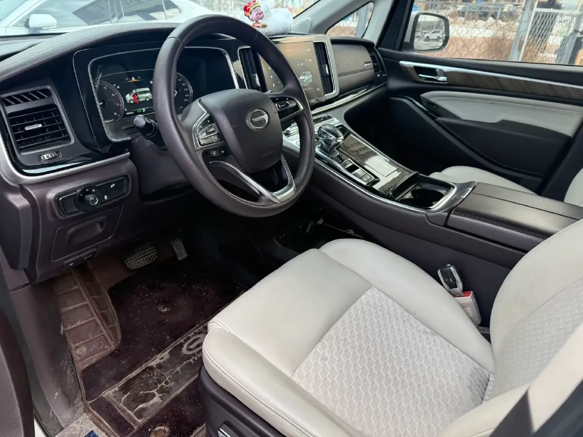 2023 GAC Trumpchi M8 2.0T 252HP L4 8AT,autocango,china used car exporter,china ev exporter,chinese used car exporter,chinese used ev exporter