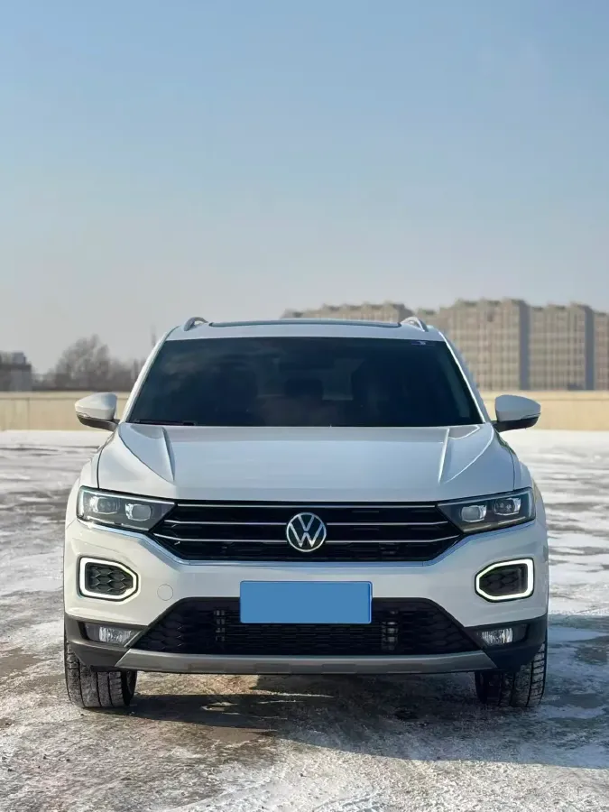 2022 Volkswagen T-Roc 1.4T 150HP L4 7DCT,autocango,china used car exporter,china ev exporter,chinese used car exporter,chinese used ev exporter