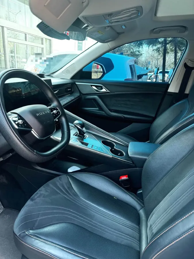 2024 Roewe D5X DMH 1.5T 150HP L4 2DHT PHEV 21.4KWH,autocango,china used car exporter,china ev exporter,chinese used car exporter,chinese used ev exporter