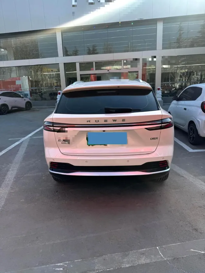 2024 Roewe D5X DMH 1.5T 150HP L4 2DHT PHEV 21.4KWH,autocango,china used car exporter,china ev exporter,chinese used car exporter,chinese used ev exporter
