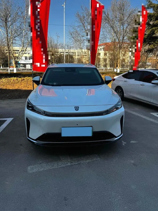 2024 Roewe D5X DMH 1.5T 150HP L4 2DHT PHEV 21.4KWH,autocango,china used car exporter,china ev exporter,chinese used car exporter,chinese used ev exporter