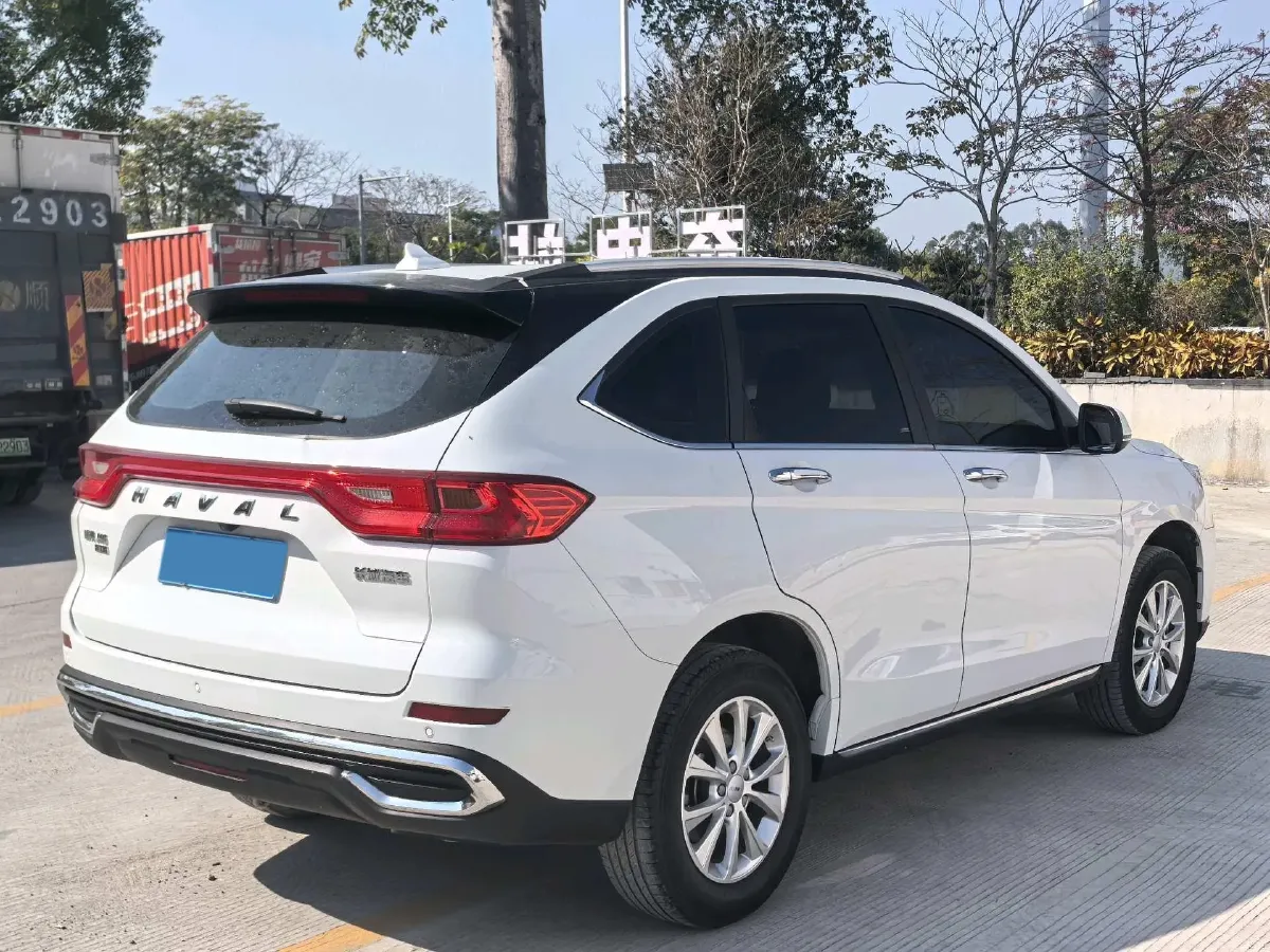 2021 Haval M6 1.5T 150HP L4 7DCT,autocango,china used car exporter,china ev exporter,chinese used car exporter,chinese used ev exporter