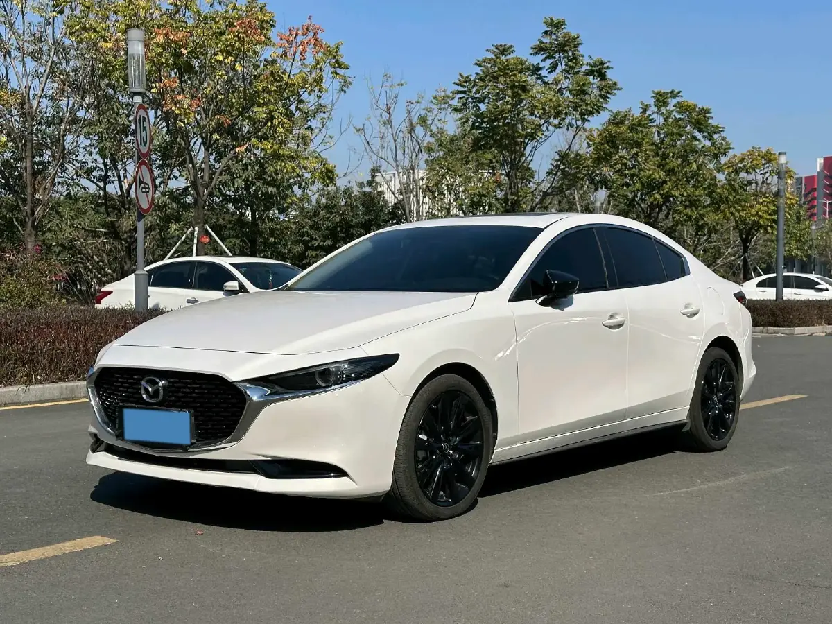 2023 Mazda 3 Axela 2.0L 158HP L4 6AT