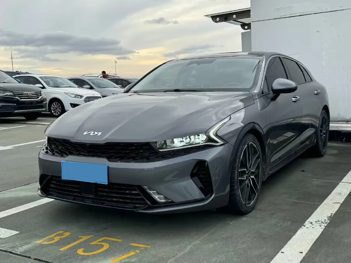 2021 Toyota Camry 2.0L 178HP L4 CVT,autocango,china used car exporter,china ev exporter,chinese used car exporter,chinese used ev exporter