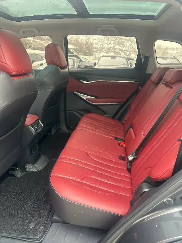 2021 ChangAn CS75 Plus 1.5T 178HP L4 6AT,autocango,china used car exporter,china ev exporter,chinese used car exporter,chinese used ev exporter