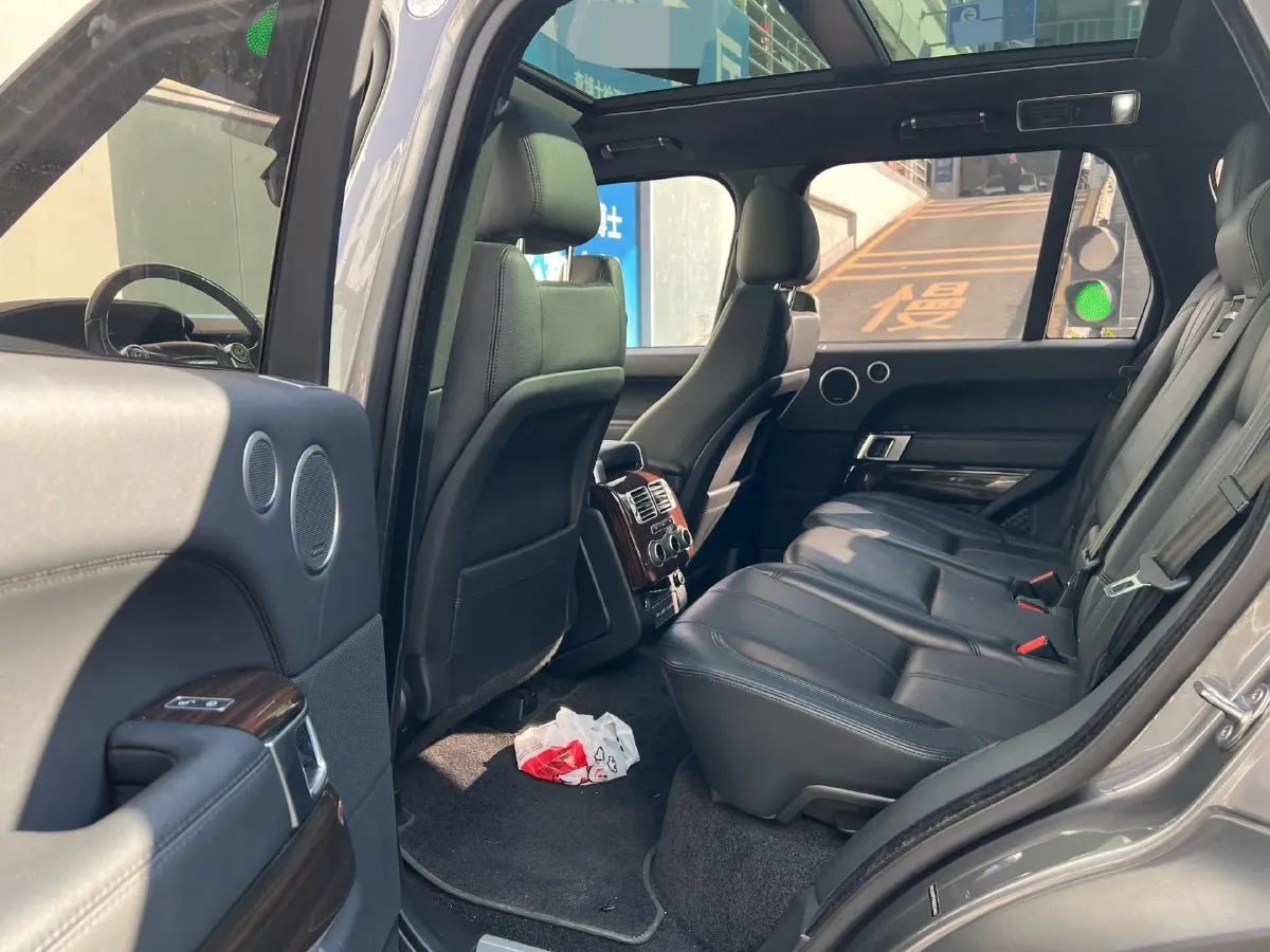 2017 Land Rover Range Rover 3.0T 340HP V6 8AT,autocango,china used car exporter,china ev exporter,chinese used car exporter,chinese used ev exporter