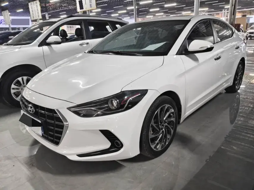 2019 Hyundai Elantra 1.4T 130HP L4 7DCT