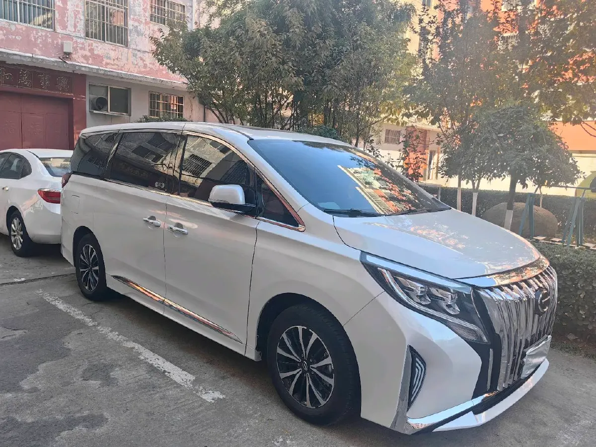 2023 GAC Trumpchi M8 2.0T 252HP L4 8AT,autocango,china used car exporter,china ev exporter,chinese used car exporter,chinese used ev exporter