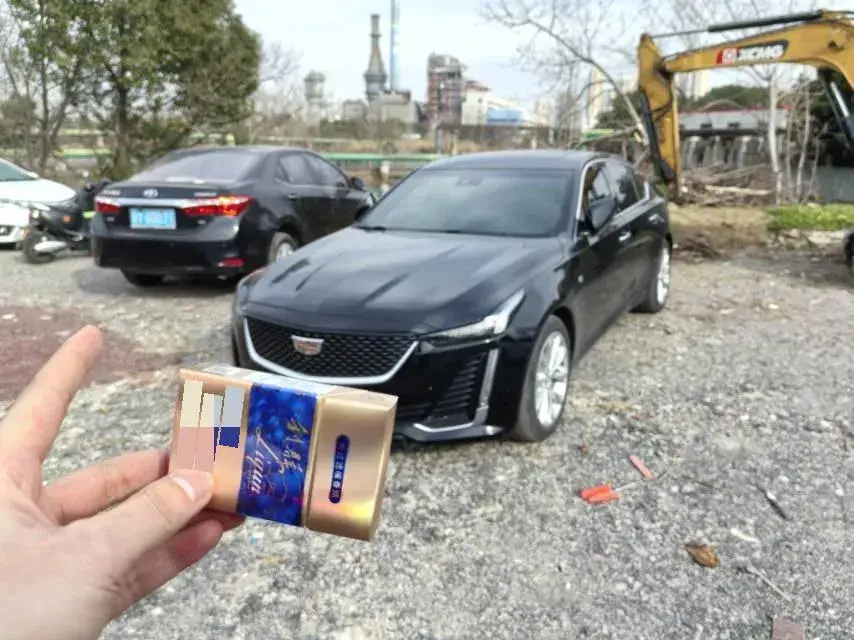 2022 Cadillac CT5 2.0T 237HP L4 10AT