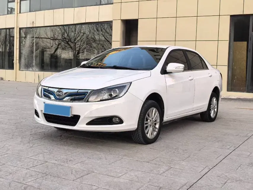 2018 BYD e5 BEV 60.48KWH,autocango,china used car exporter,china ev exporter,chinese used car exporter,chinese used ev exporter