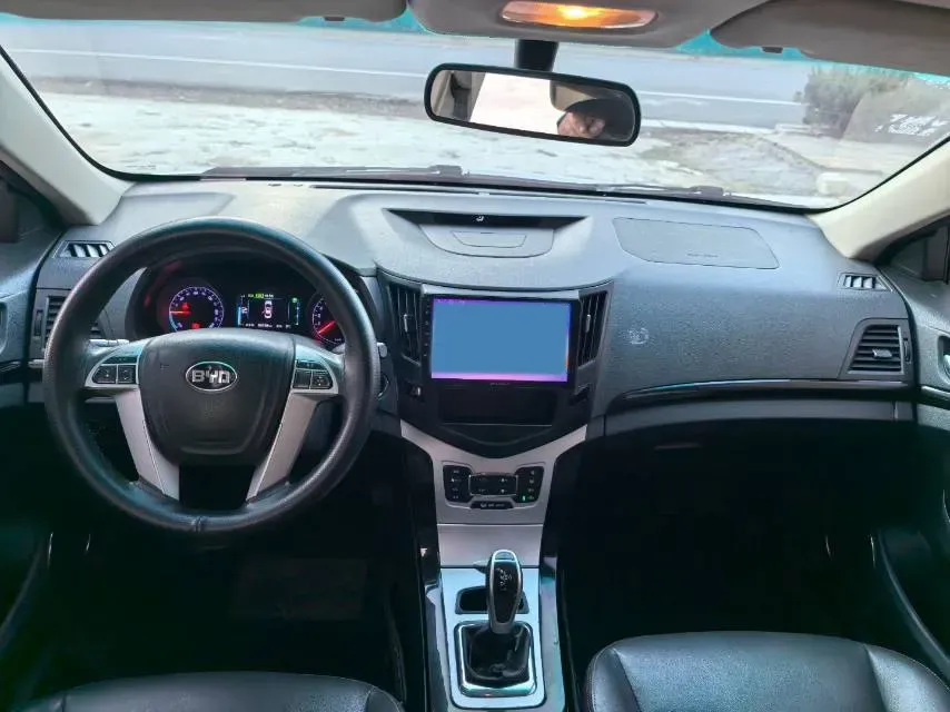 2018 BYD e5 BEV 60.48KWH,autocango,china used car exporter,china ev exporter,chinese used car exporter,chinese used ev exporter