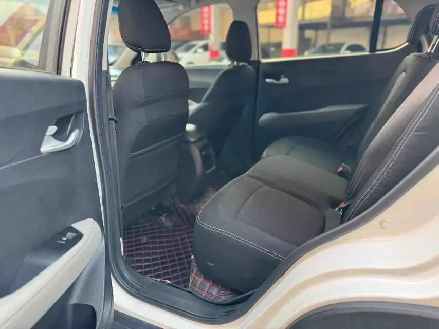 2019 Yema BoJun 1.5L 112HP L4 5MT,autocango,china used car exporter,china ev exporter,chinese used car exporter,chinese used ev exporter