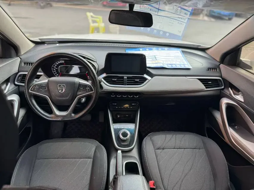 2019 Yema BoJun 1.5L 112HP L4 5MT,autocango,china used car exporter,china ev exporter,chinese used car exporter,chinese used ev exporter