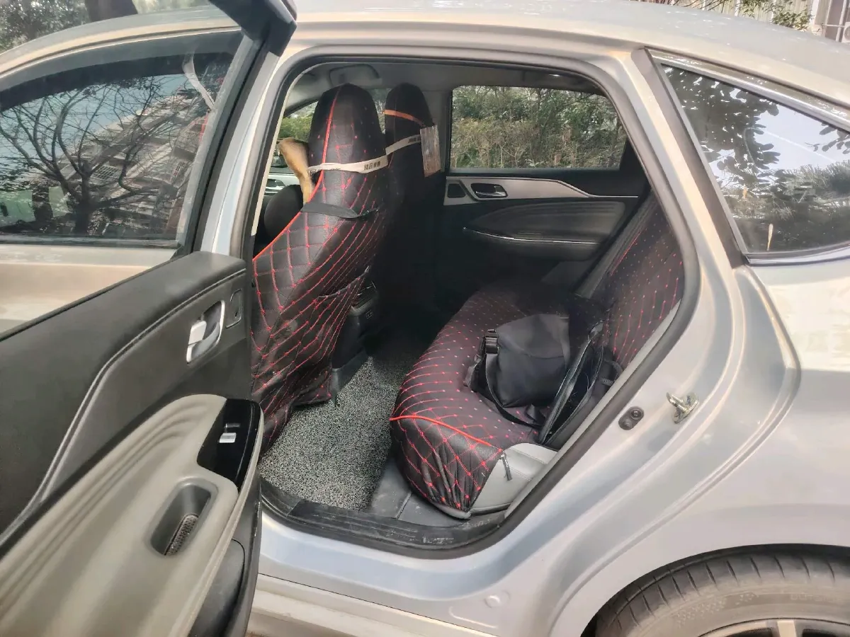 2022 ChangAn Oshan Z6 1.5T 170HP L4 6TCT PHEV 28.4KWH,autocango,china used car exporter,china ev exporter,chinese used car exporter,chinese used ev exporter