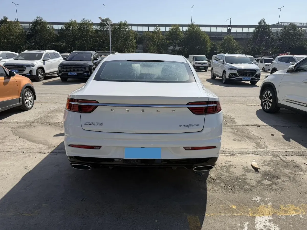 2021 Geely Preface 2.0T 190HP L4 7DCT,autocango,china used car exporter,china ev exporter,chinese used car exporter,chinese used ev exporter