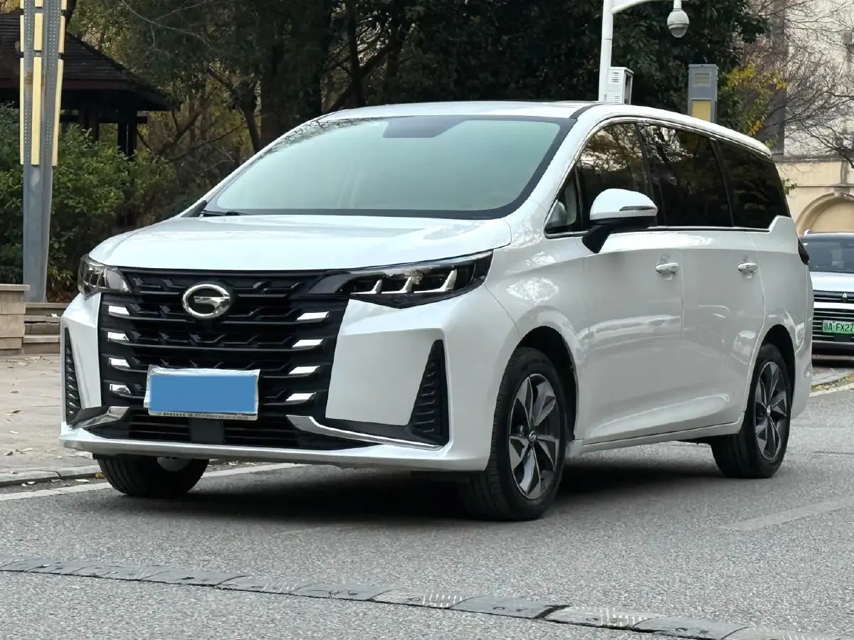 2023 GAC Trumpchi M8 2.0T 252HP L4 8AT