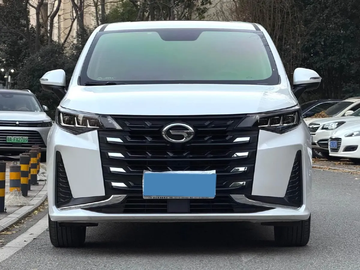 2023 GAC Trumpchi M8 2.0T 252HP L4 8AT,autocango,china used car exporter,china ev exporter,chinese used car exporter,chinese used ev exporter