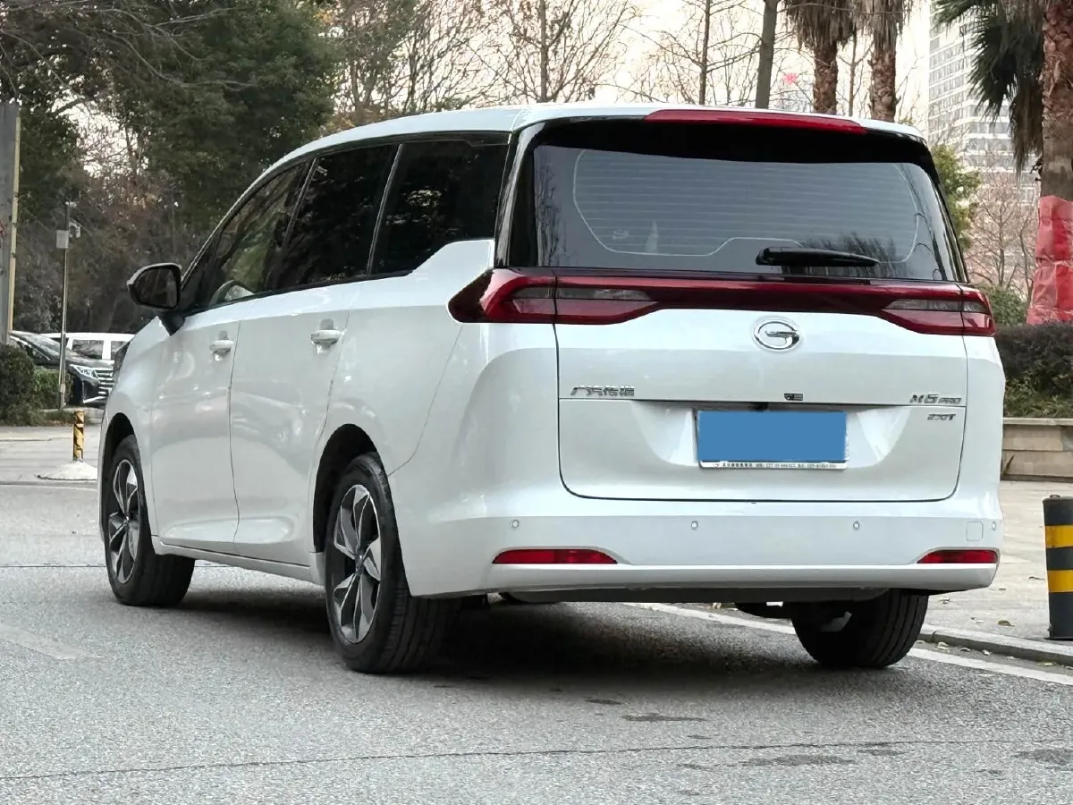 2023 GAC Trumpchi M8 2.0T 252HP L4 8AT,autocango,china used car exporter,china ev exporter,chinese used car exporter,chinese used ev exporter