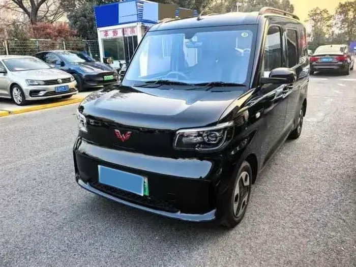 2025 WuLing ZhiGuang BEV 17.7KWH
