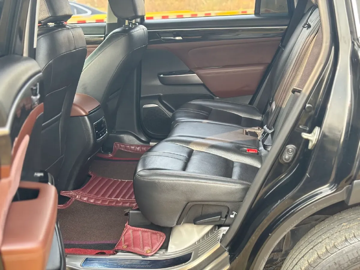 2017 GAC Trumpchi GS8 2.0T 201HP L4 6AT,autocango,china used car exporter,china ev exporter,chinese used car exporter,chinese used ev exporter