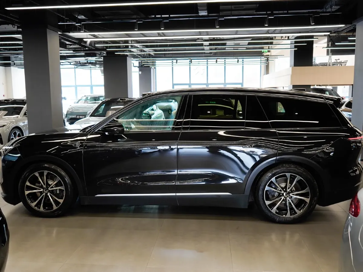 2024 NIO ES8 BEV 75KWH,autocango,china used car exporter,china ev exporter,chinese used car exporter,chinese used ev exporter