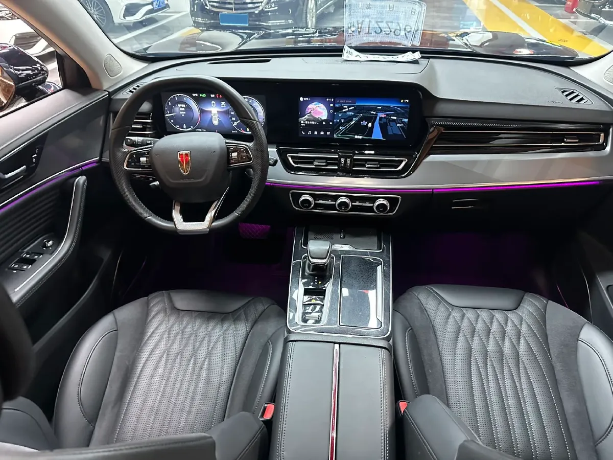 2023 HongQi HS5 2.0T 252HP L4 8AT,autocango,china used car exporter,china ev exporter,chinese used car exporter,chinese used ev exporter