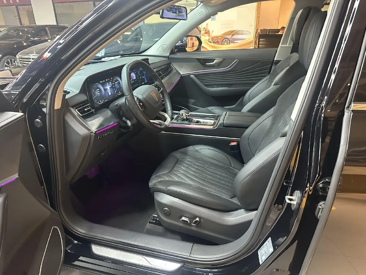 2023 HongQi HS5 2.0T 252HP L4 8AT,autocango,china used car exporter,china ev exporter,chinese used car exporter,chinese used ev exporter