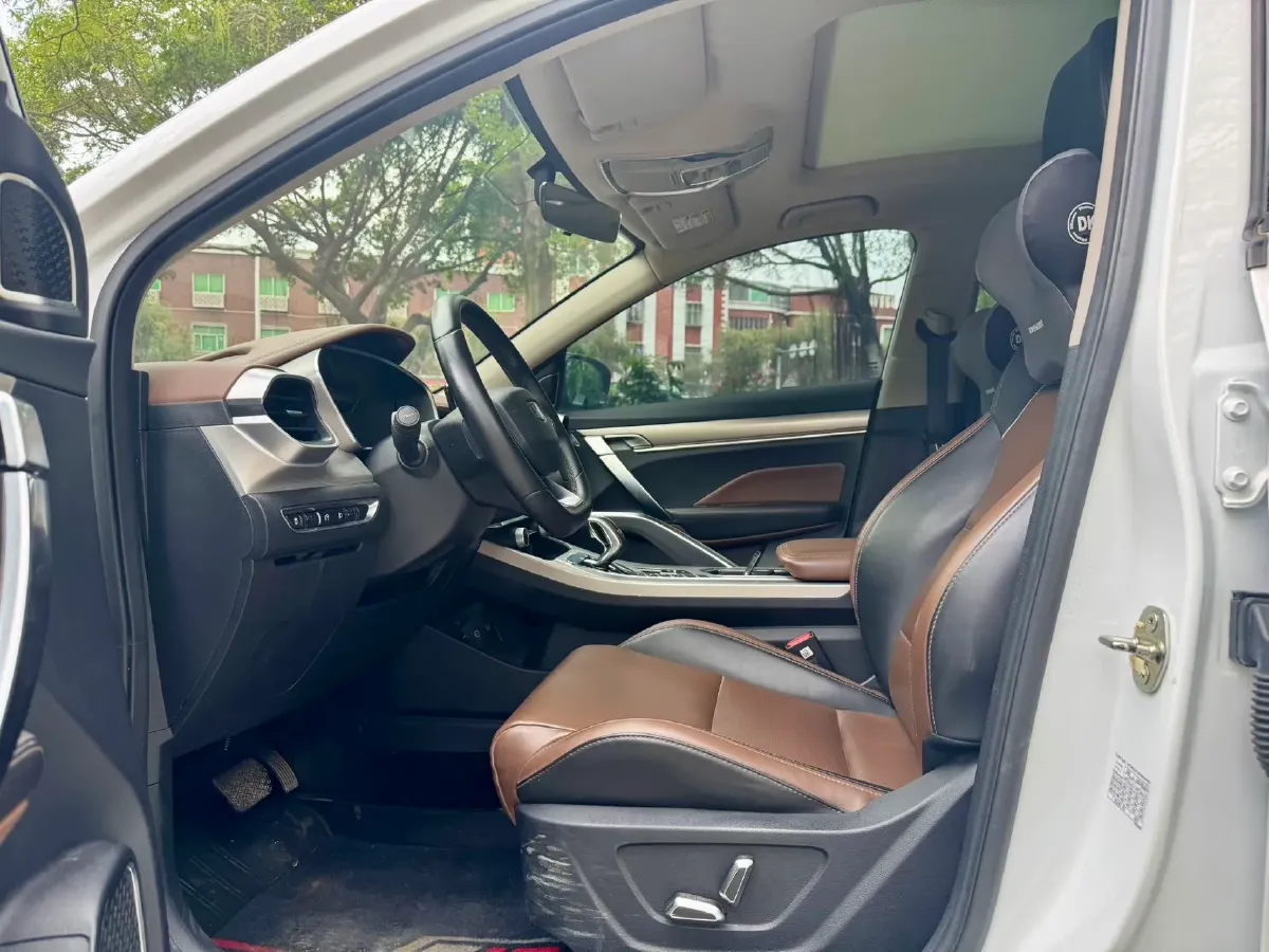 2019 Geely Coolray 1.5T 177HP L3 7DCT,autocango,china used car exporter,china ev exporter,chinese used car exporter,chinese used ev exporter