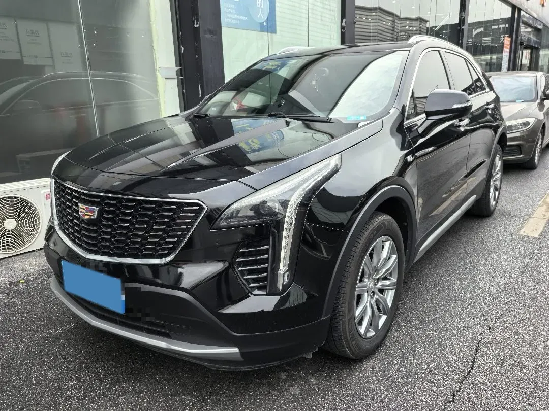 2021 Cadillac XT4 2.0T 237HP L4 9AT,autocango,china used car exporter,china ev exporter,chinese used car exporter,chinese used ev exporter