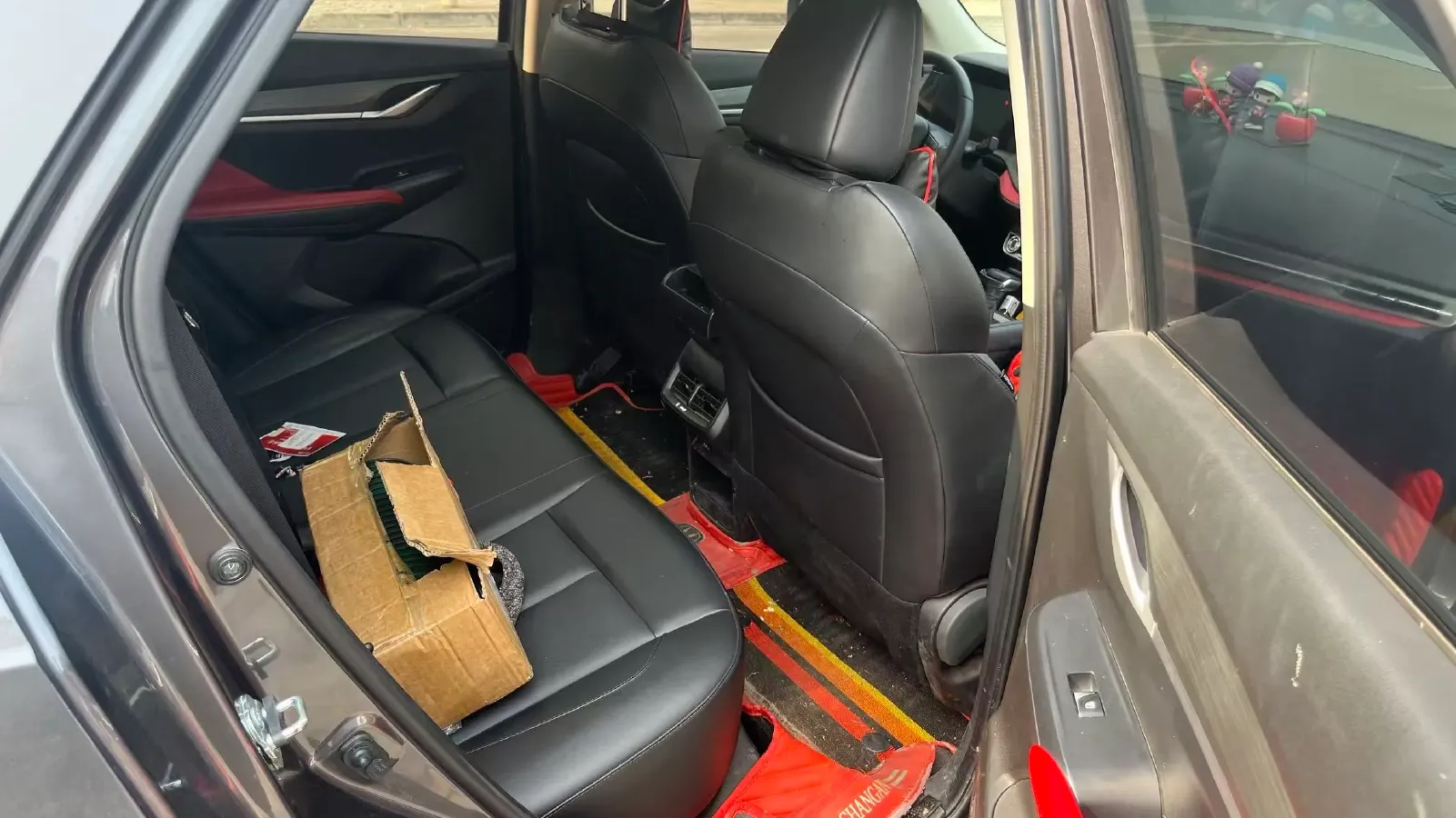 2021 ChangAn CS55 Plus 1.5T 180HP L4 7DCT,autocango,china used car exporter,china ev exporter,chinese used car exporter,chinese used ev exporter