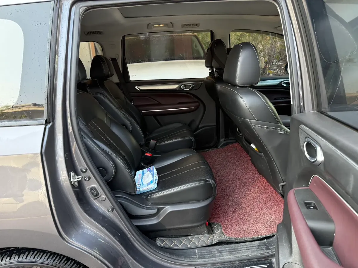 2021 GAC Trumpchi M6 1.5T 169HP L4 7DCT,autocango,china used car exporter,china ev exporter,chinese used car exporter,chinese used ev exporter