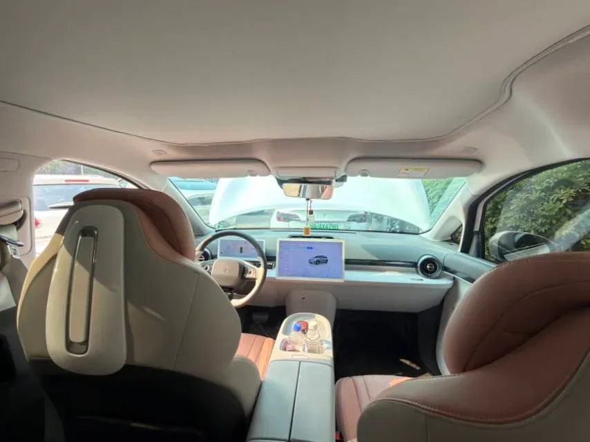 2023 JAC T8 2.0T 170HP L4 8AT,autocango,china used car exporter,china ev exporter,chinese used car exporter,chinese used ev exporter