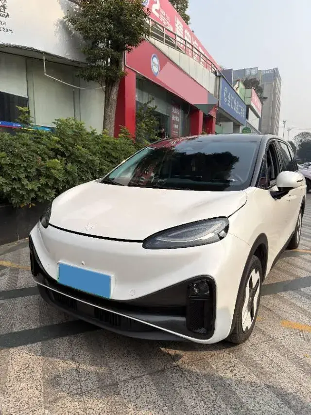 2023 JAC T8 2.0T 170HP L4 8AT