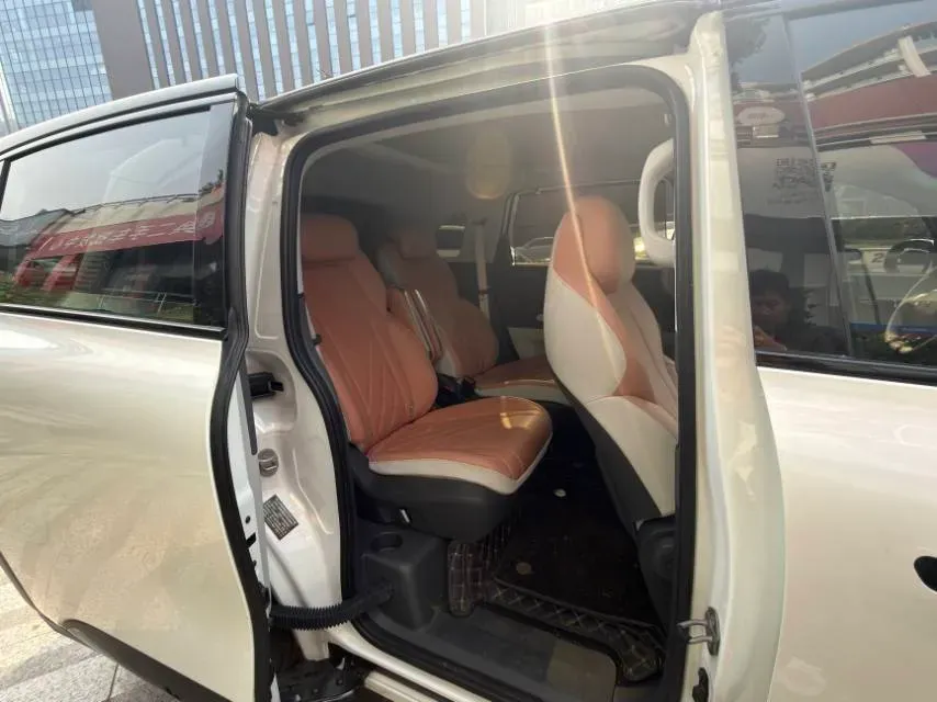 2023 JAC T8 2.0T 170HP L4 8AT,autocango,china used car exporter,china ev exporter,chinese used car exporter,chinese used ev exporter